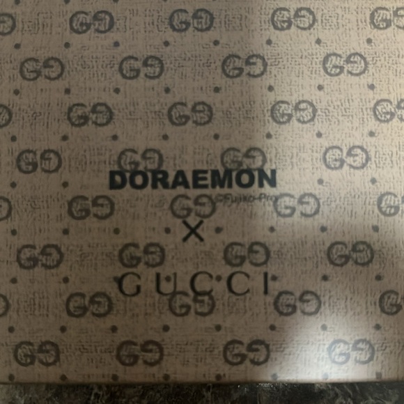 Gucci Doraemon NoteBook, NIP (authentic) - Picture 8 of 8